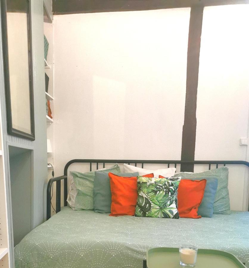 Superbe appartement au centre d'Orléans Extérieur photo